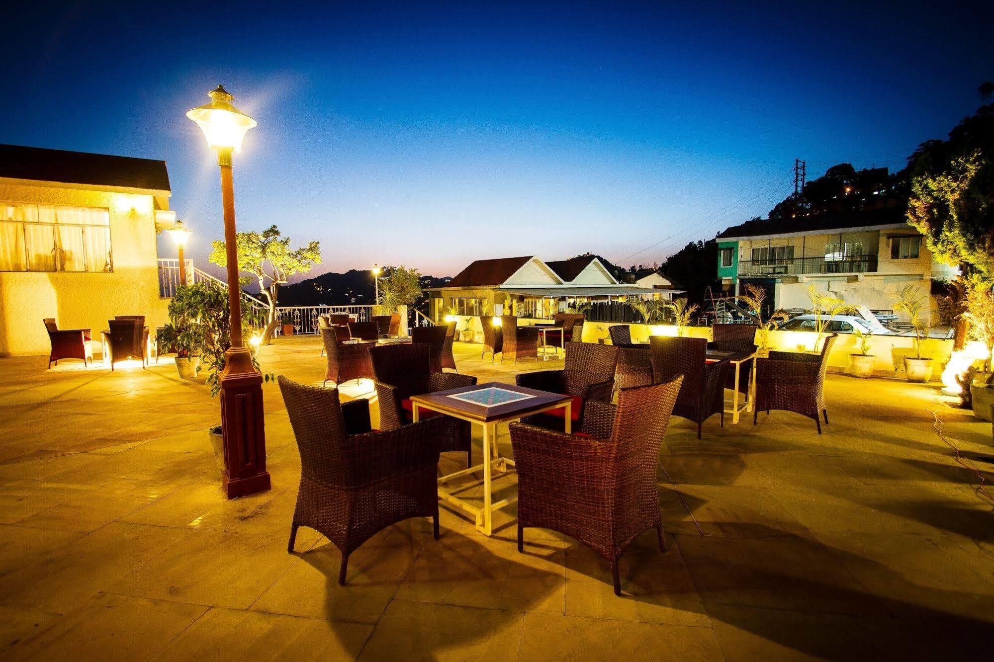 One Earth Royale Boutique Hotel Mussoorie Exteriér fotografie