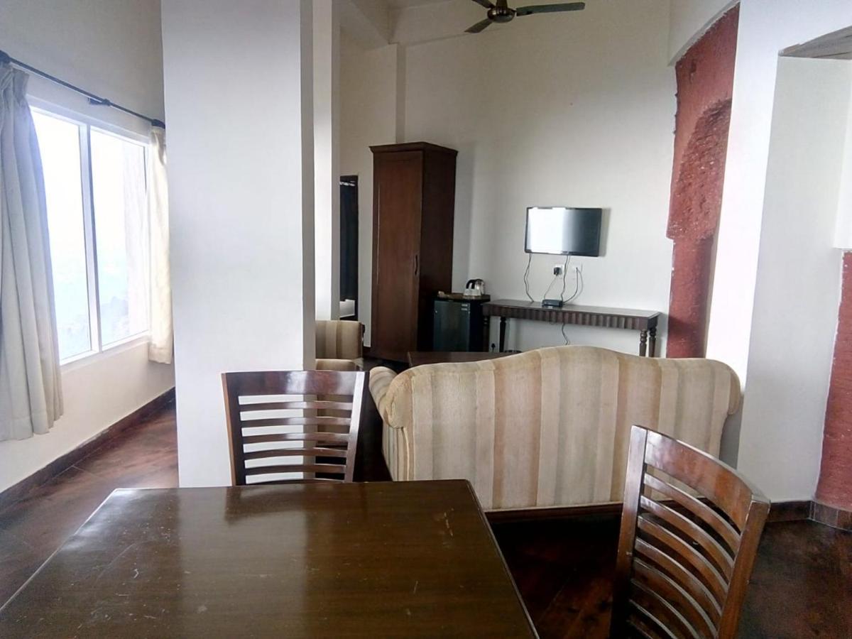 One Earth Royale Boutique Hotel Mussoorie Exteriér fotografie